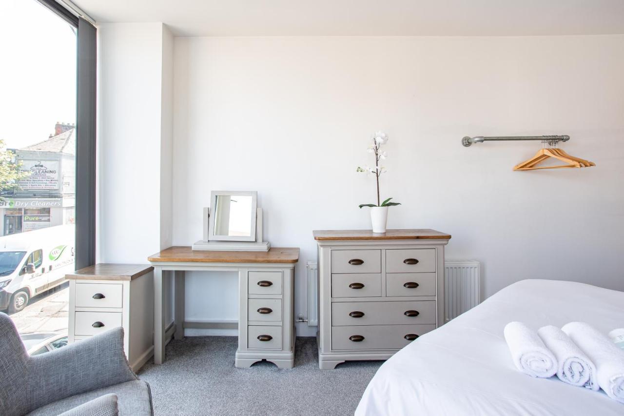 Apartamento Luxury Fully Equipped Kitchen Ormeau Park Belfast Exterior foto